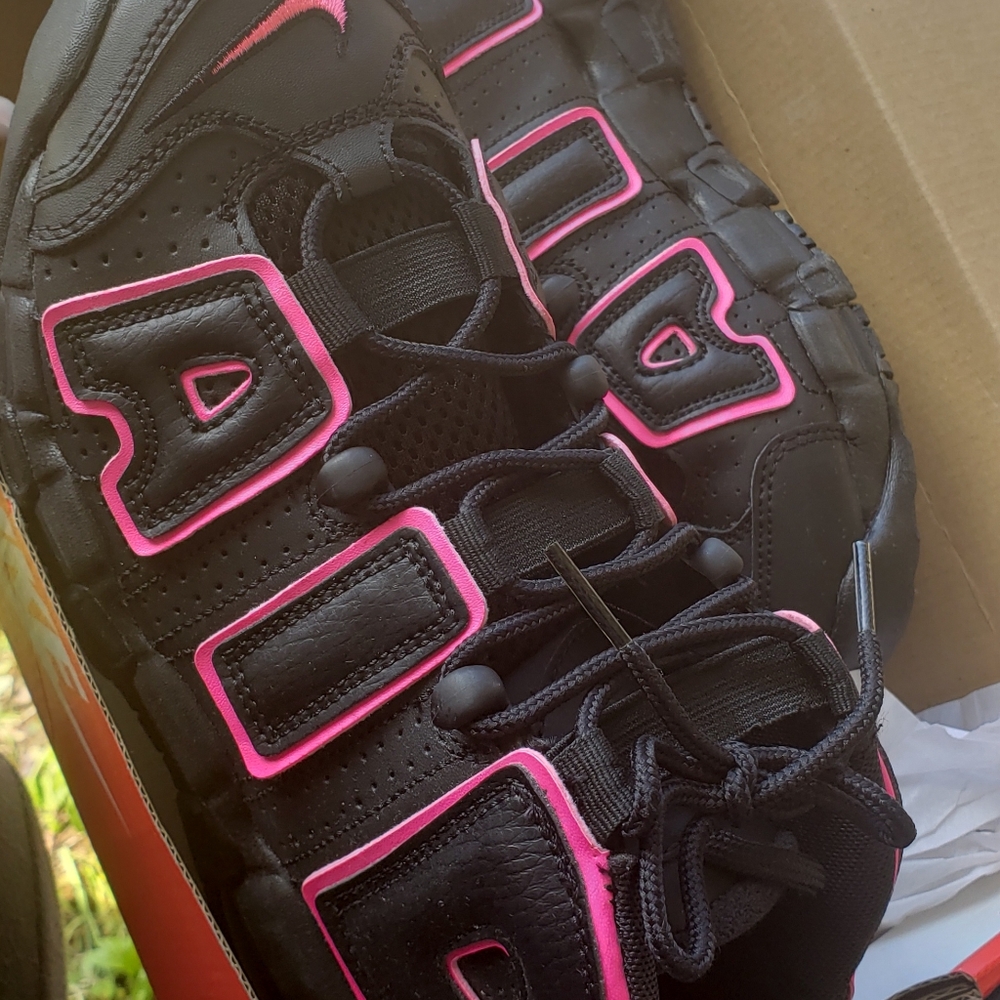 Nike Uptempo
